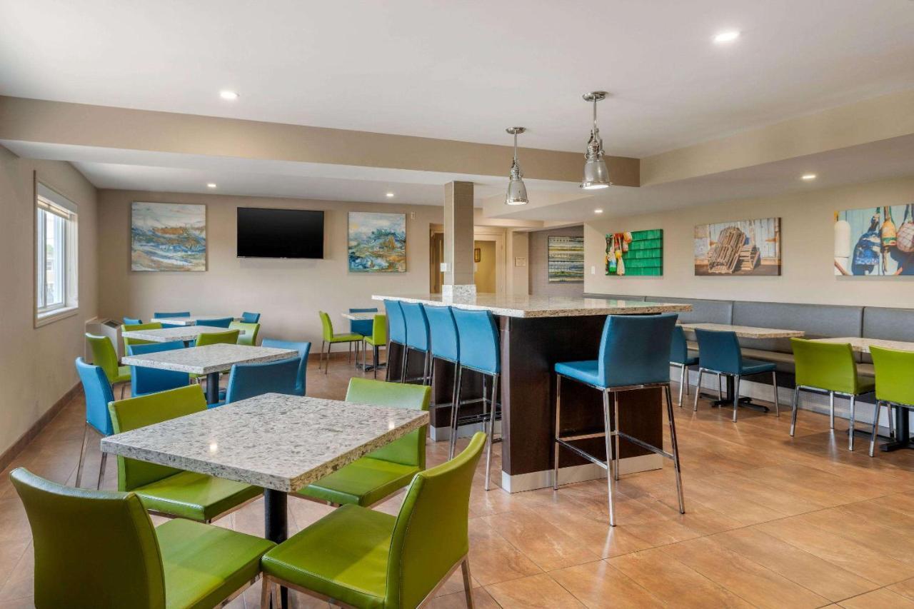 Quality Inn & Suites Батерст Екстер'єр фото